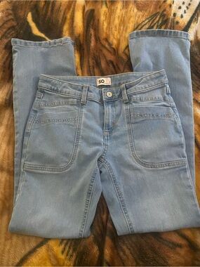 SO Light Wash Straight Leg Women’s Jeans